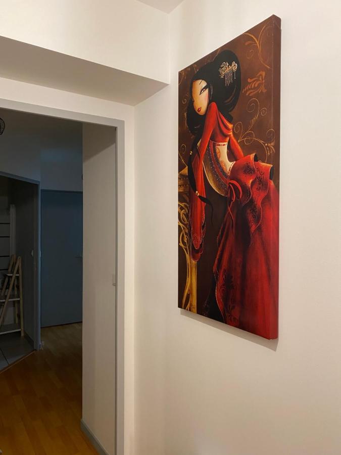 Parking Prive Gratuit, Balcon, 2 Chambres Clermont-Ferrand Exterior foto