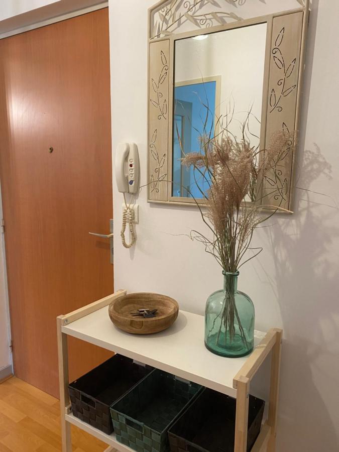 Parking Prive Gratuit, Balcon, 2 Chambres Clermont-Ferrand Exterior foto