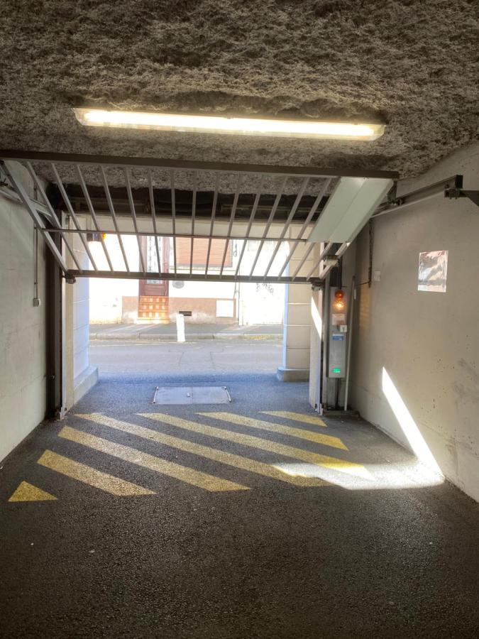 Parking Prive Gratuit, Balcon, 2 Chambres Clermont-Ferrand Exterior foto