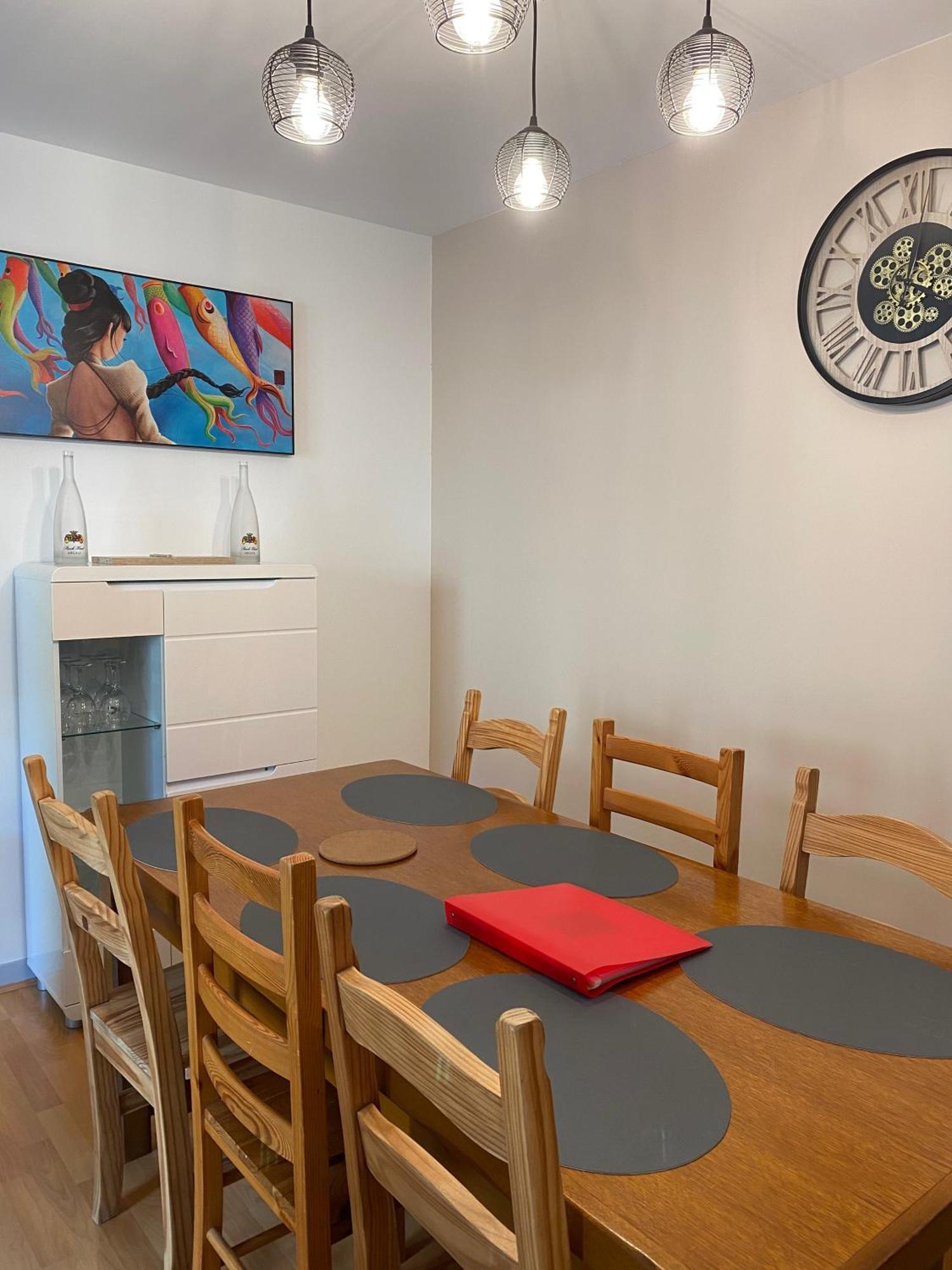 Parking Prive Gratuit, Balcon, 2 Chambres Clermont-Ferrand Exterior foto